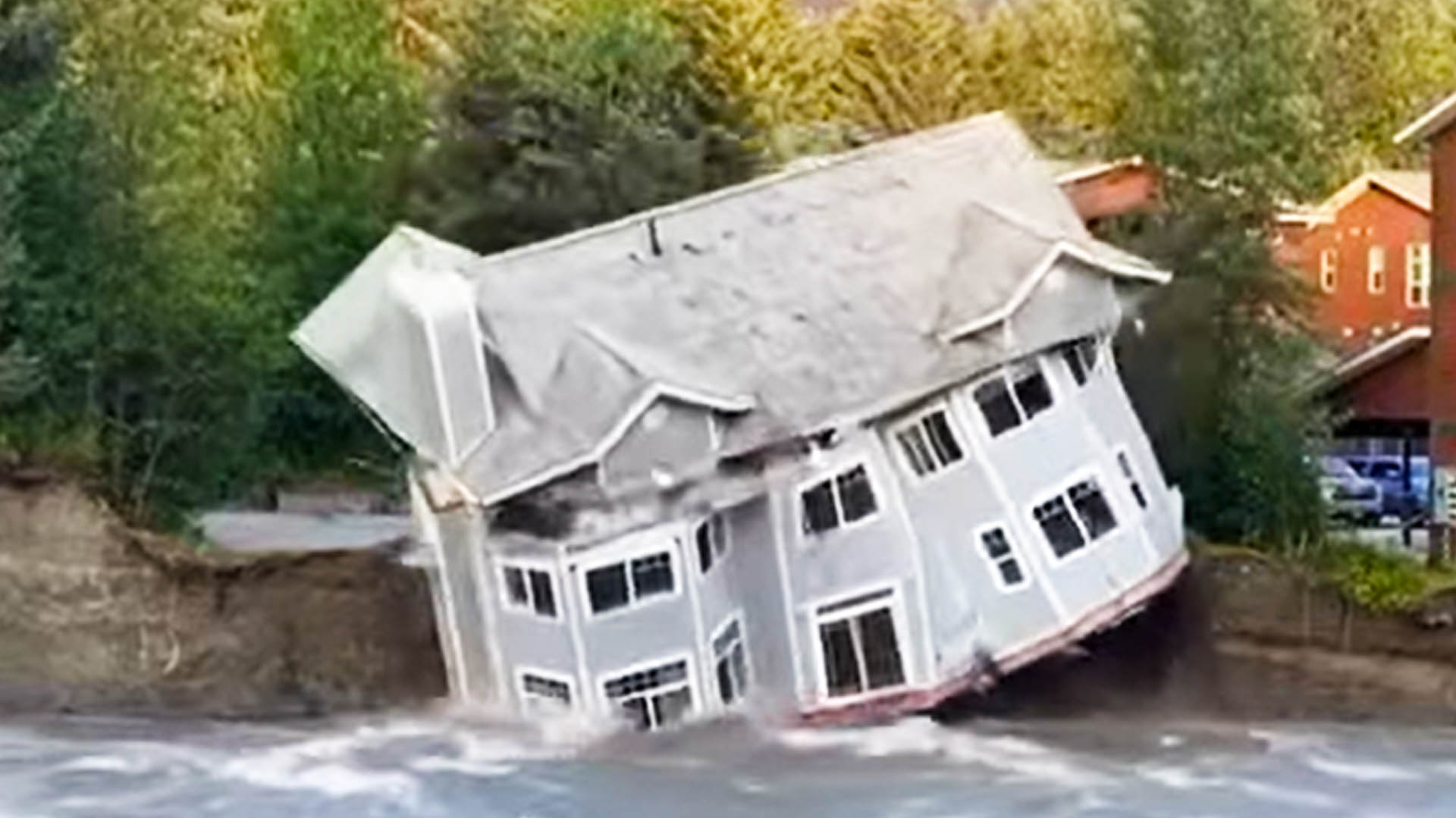 Mendenhall Glacier Is Receding At Such A Rapid Pace That It's Causing 