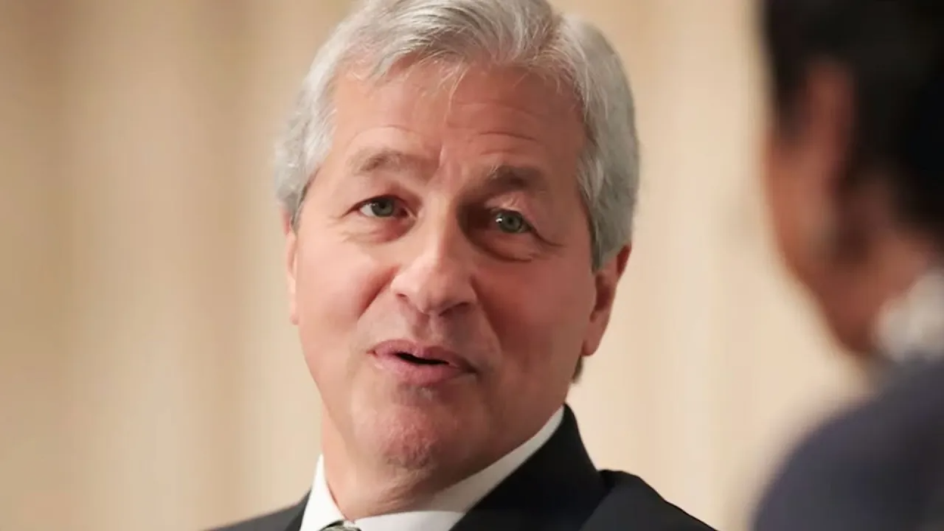 jp-morgan-chief-jamie-dimon-blames-regulations-for-banking-instability